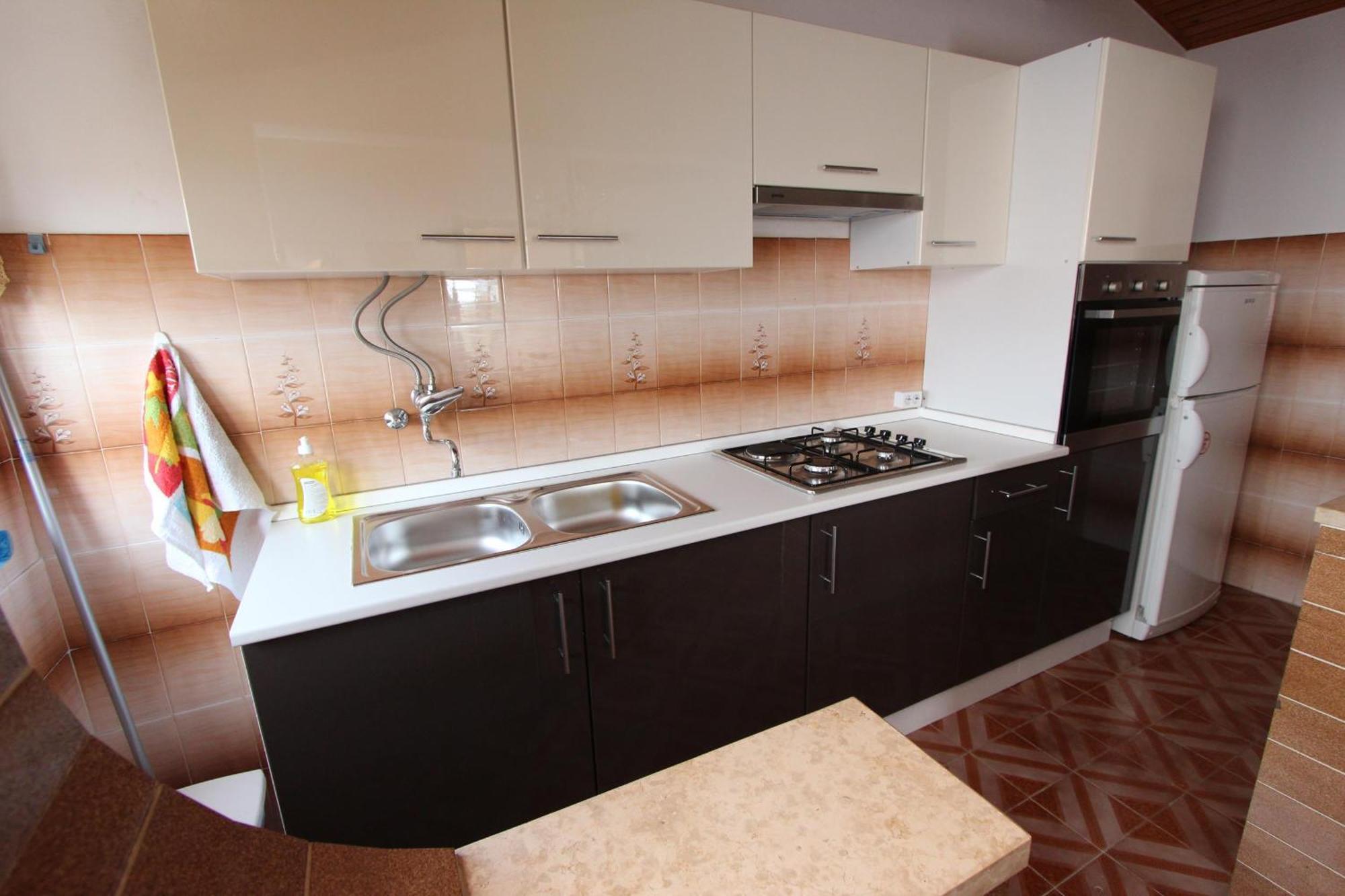 Apartments Malvina ロヴィニ 部屋 写真