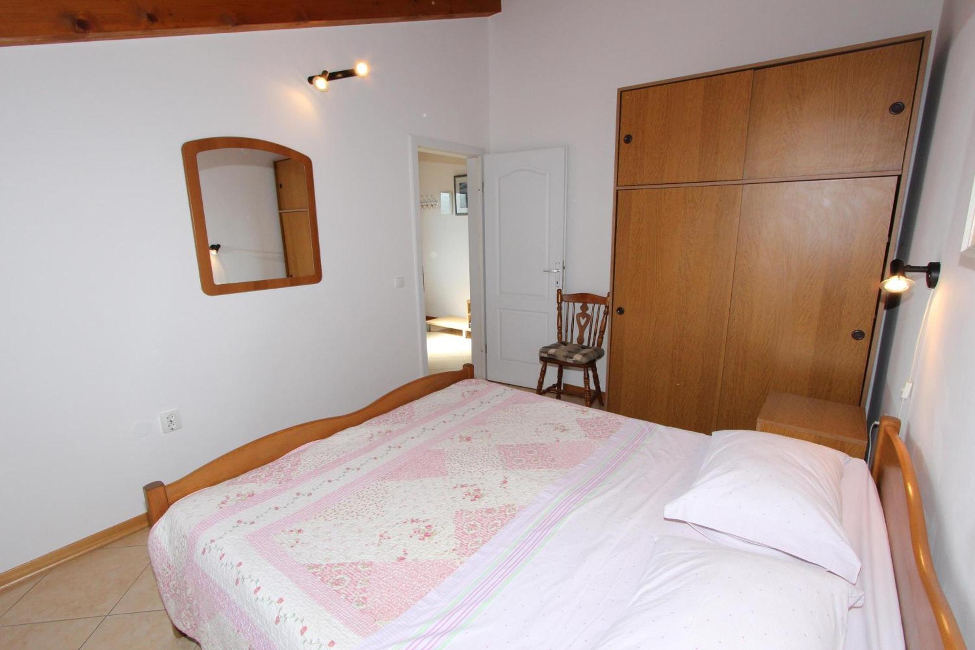 Apartments Malvina ロヴィニ エクステリア 写真